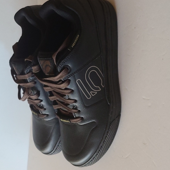 Five Ten Other - FIVE TEN men shoes #(239)